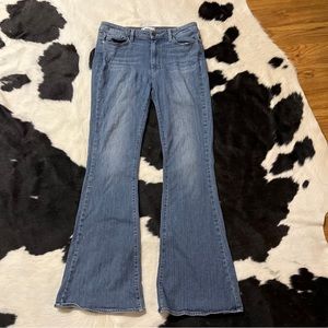 Paige Petite High Rise Blue Jean Size 30 Bell Canyon